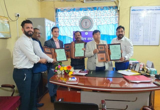 गुमला जिले में कुपोषण उपचार केंद्रों की शुरुआत, बच्चों को मिलेगी मुफ्त स्वास्थ्य सुविधा