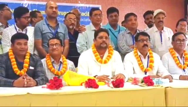 सरायकेला केमिस्ट एंड ड्रगिस्ट एसोसिएशन का एजीएम संपन्न, नए पदाधिकारियों के चुनाव में राजू चौधरी बने सरायकेला-खरसावां जिला अध्यक्ष