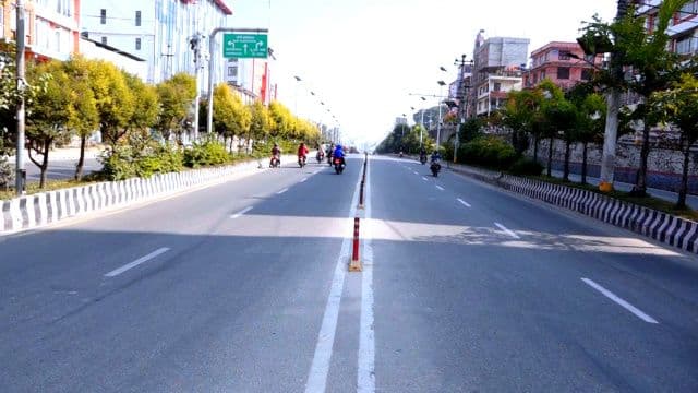 नेपाल में सात दिन की सार्वजनिक छुट्टी शुरू, होली से मतदान तक राष्ट्रीय अवकाश